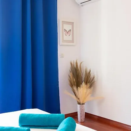 Luxury Ivana Marina
